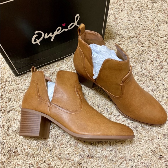 Qupid Ankle Boots (Pink Lily) - Picture 9 of 9